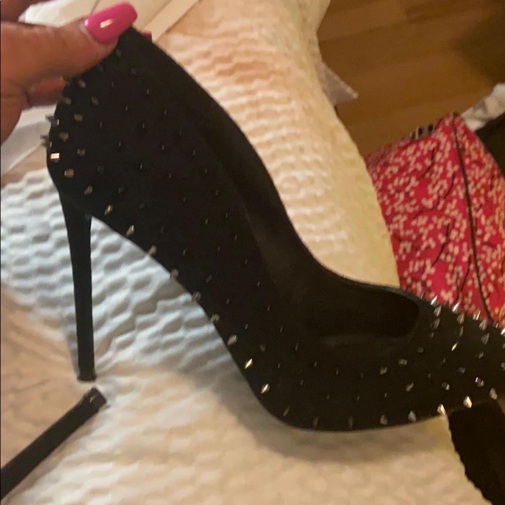 Steve Madden black spiked heels